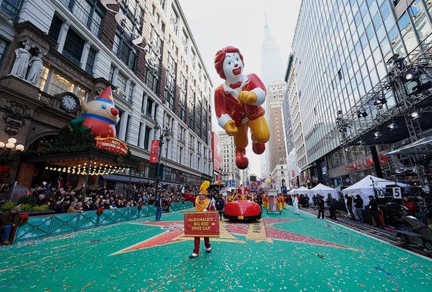 Free things to do in NYC: Macy's Thanksgiving Day Parade