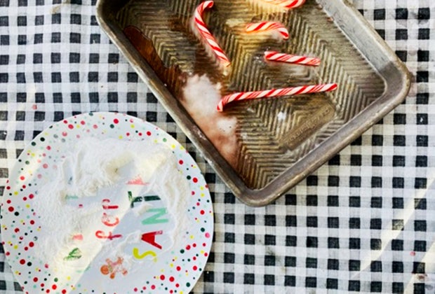 Christmas Activities and Christmas Crafts for Kids: Fizzy Candy Canes