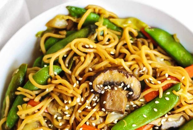 Easy Veggie Chow Mein