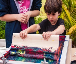 Screenprinting. Photo courtesy of 18th Street Arts Center / Pico Block Party