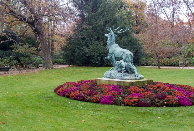Luxembourg Gardens is a great place to visit in Paris with kids