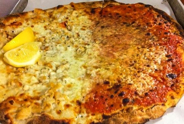 Image of pizza - best summer day trips from Connecticut.