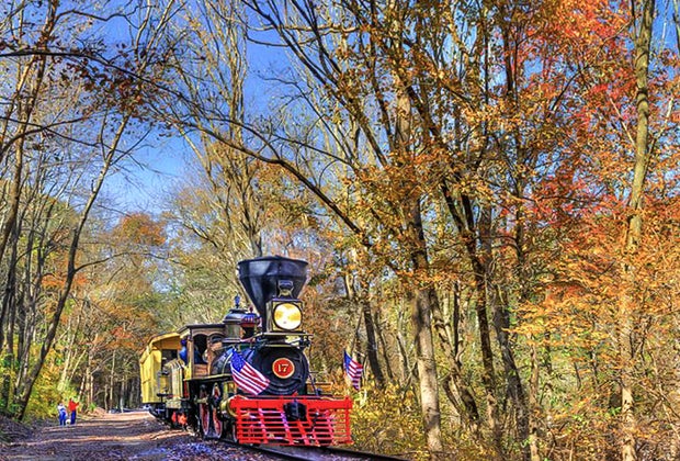 Fall Train Rides Near DC: Northern Central Railway of York Fall Foliage Excursions