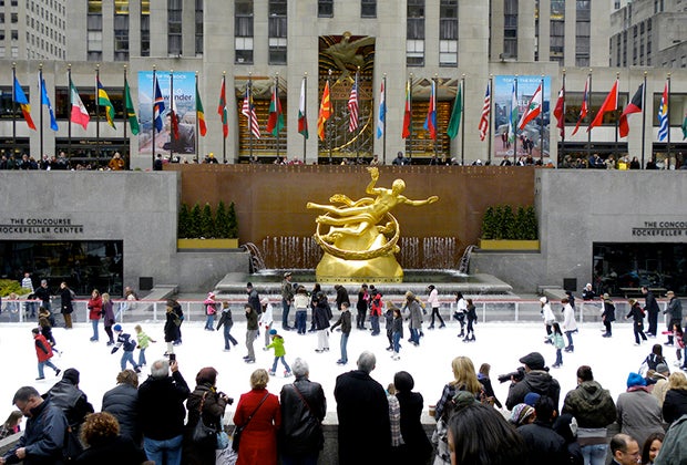 Ice skating rinks in NYC: Rockefeller Center Ice Rink