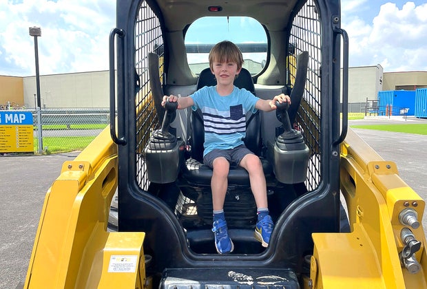 Dig World TX near Houston