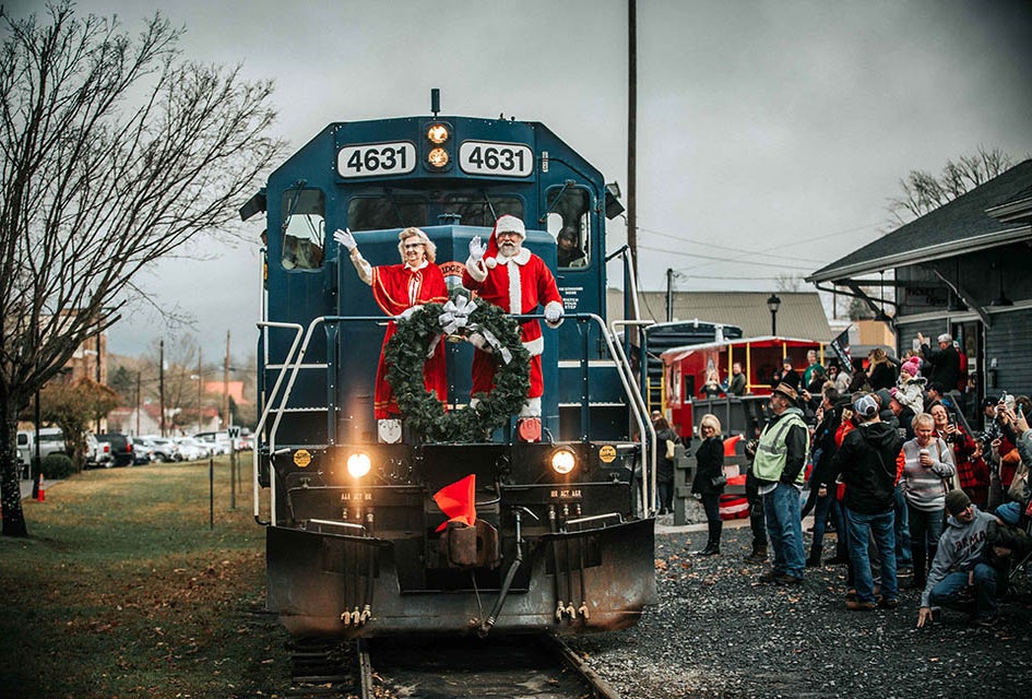 Take a festive ride on the Holiday Express for a memorable train ride experience. Photo courtesy of the Blue Ridge Scenic Railway