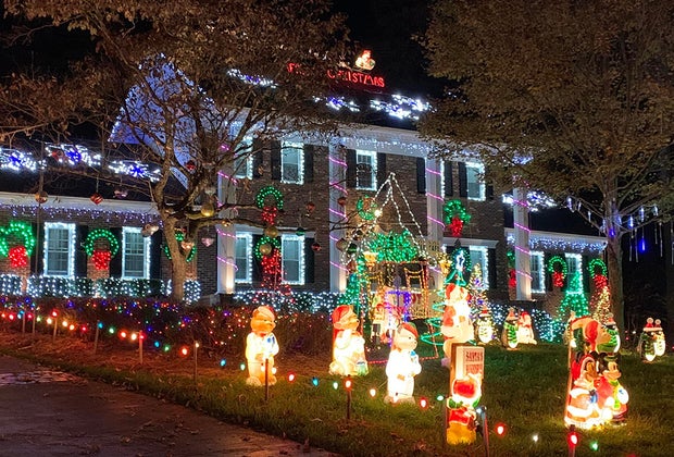 Drive-Thru and Drive-By Christmas Displays in Atlanta