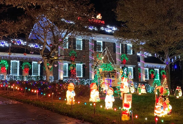 Drive-Thru and Drive-By Christmas Displays in Atlanta