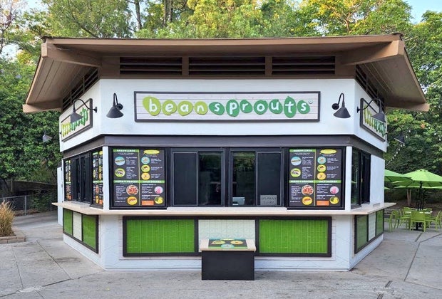 Bean Sprouts Cafe is the newest, and healthiest, eatery at the LA Zoo.