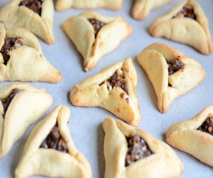 Celebrate Purim with a hamentasch bake in Washington, DC.