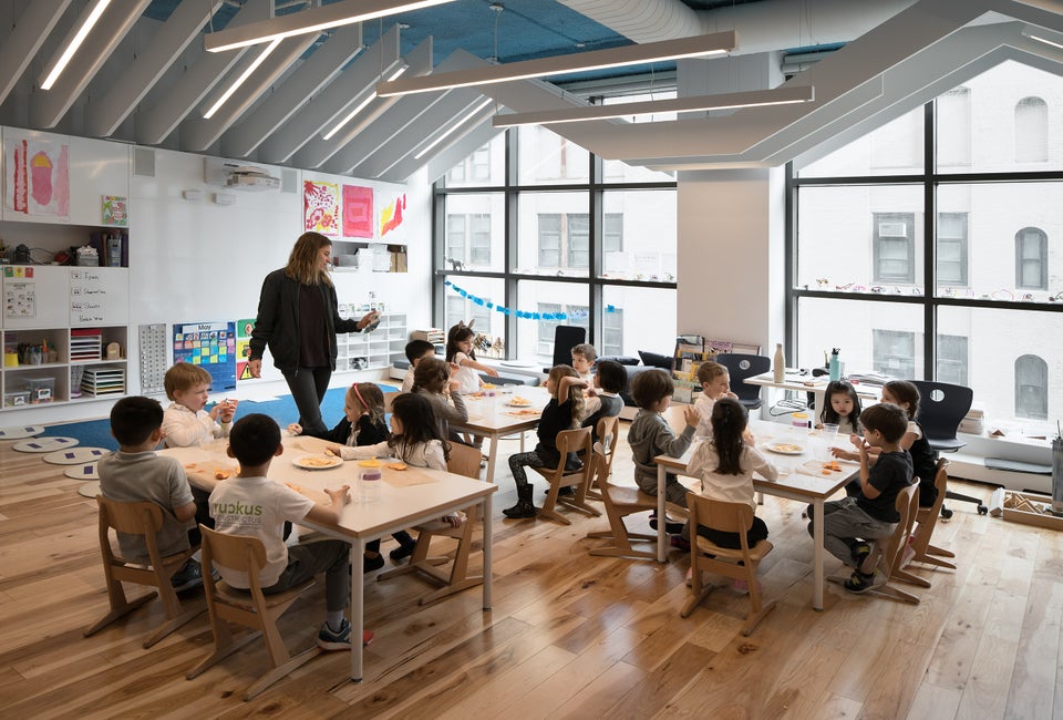 At Avenues, kids spend 50% of their time learning in English and 50% learning in either Spanish or Mandarin Chinese, alternating each day.