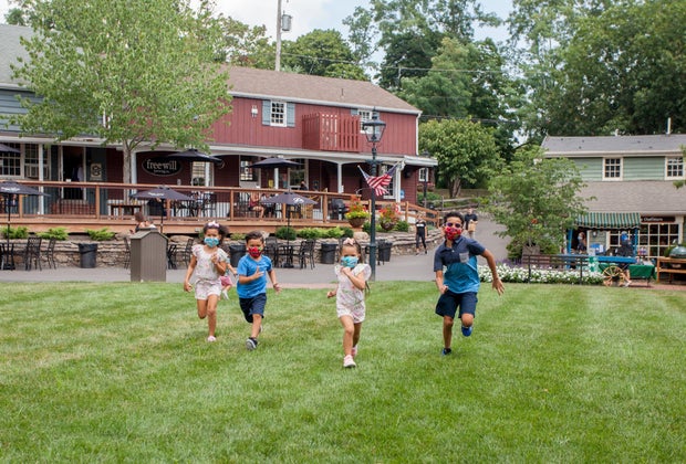 Peddler's Village Top Attractions in Philly: Best Things to See and Do with Kids