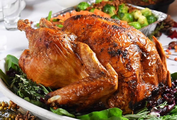 Carmine's NYC Thanksgiving restaurant takeout dinner