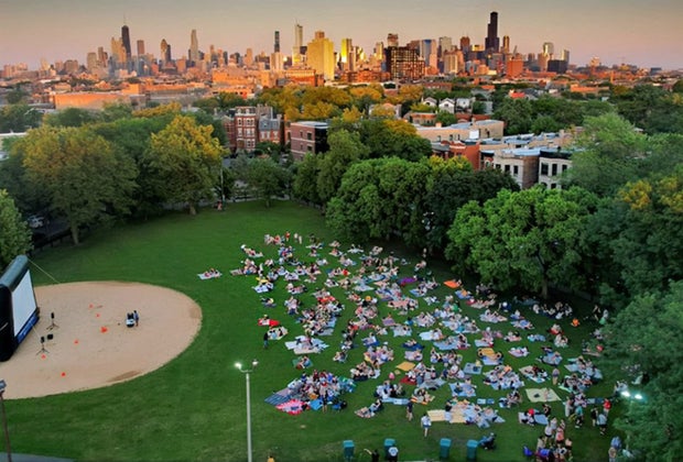 Teen Chicago Summer Bucket List Outdoor Movies