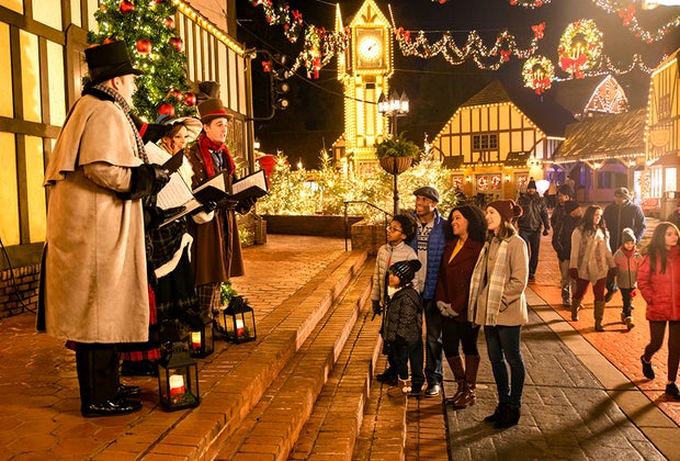 Christmas Towns and Santa's Villages: Busch Gardens, Williamsburg, VA