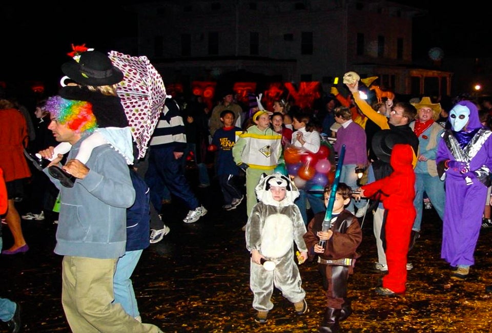 Head out to the best neighborhoods in Connecticut for trick-or-treating in 2025! Photo courtesy of Collinsvillehalloween.com