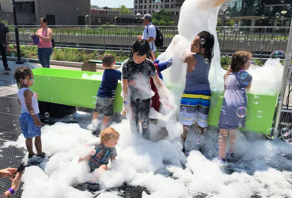 Mess Fest. Photo courtesy of Connecticut Science Center