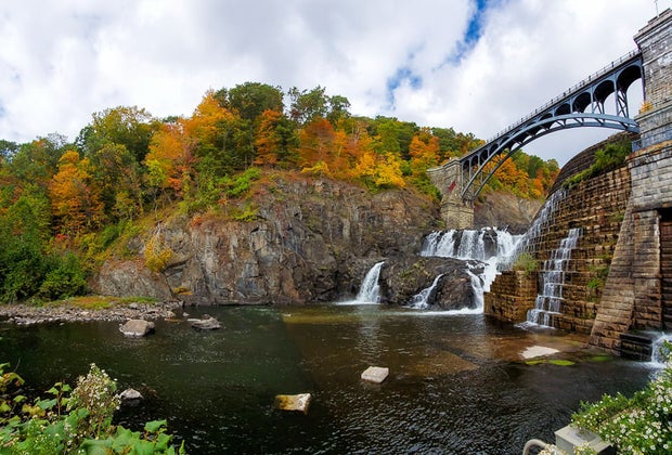 Fall Foliage at Croton Gorge Park. 