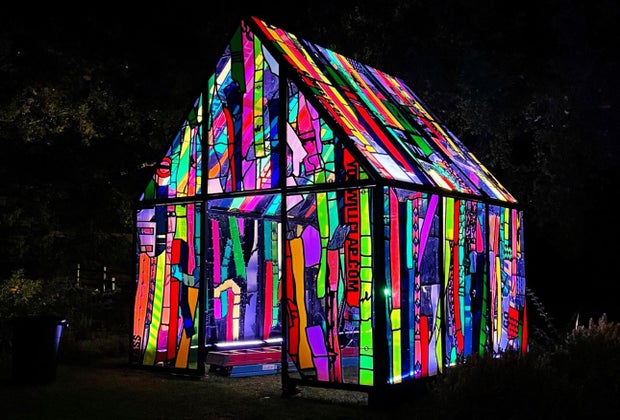 Christmas Light Displays in Los Angeles: Descanso's Enchanted Forest of Light