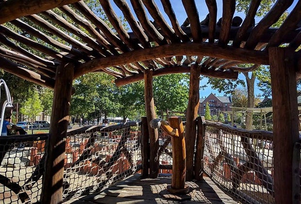 Image of Cambridge's toddler-friendly Alexander W Kemp playground.