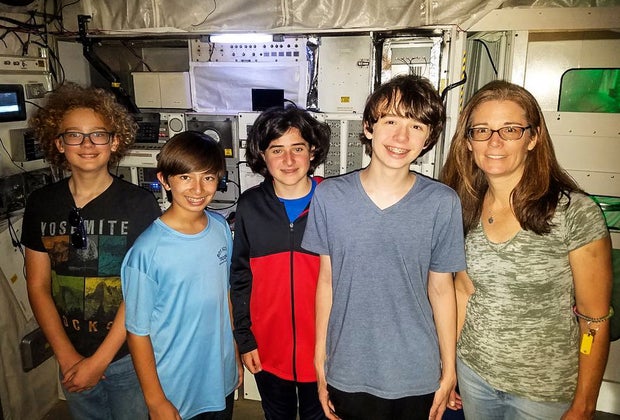 Cool Los Angeles Escape Rooms for Kids: The Room LA