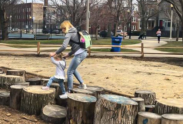 Things to do in Lincoln Square: Welles Park