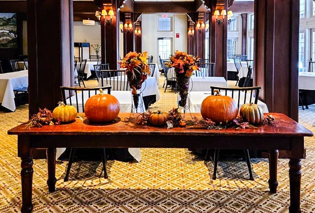 Image of restaurant decorated for Thanksgiving in Connecticut.