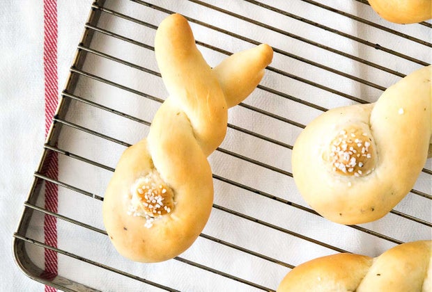 Easter Desserts, Easter Recipes, and Easter Brunch Ideas: Easter Bunny Breadsticks