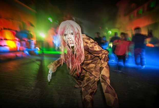 Haunted Houses, Horror Nights, Scary Farms, and More for Los Angeles Teens: Universal Halloween Horror Nights
