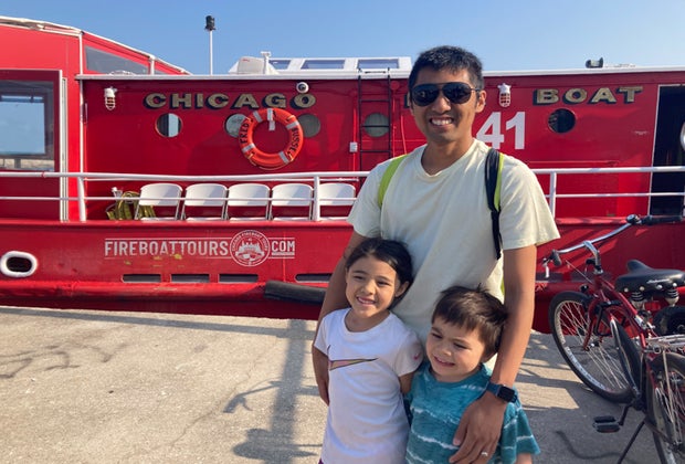 Boat rides in Chicago: Chicago Fireboat Tours