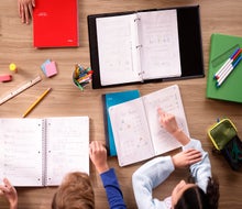 This free, innovative app from Five Star helps kids create digital flash cards, organize notes, and track assignments.