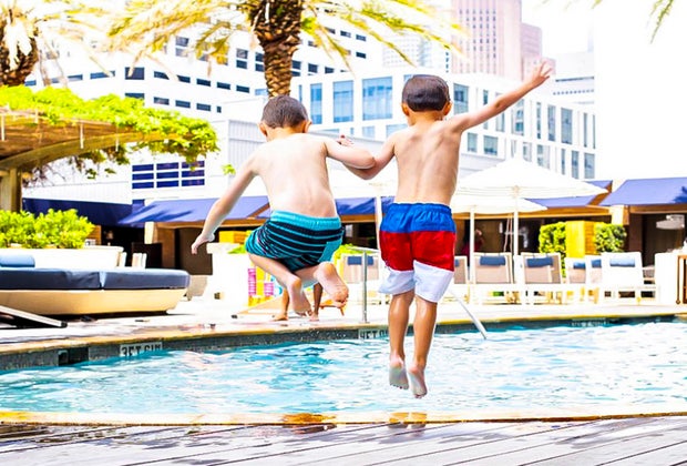 Resort Passes and Daily Pool Rentals Near You: From the Four Seasons to Hilton and more, you can find the perfect hotel pool with Resort Pass.