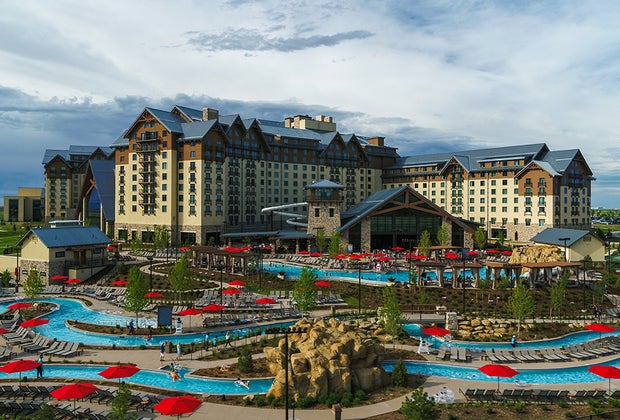 Denver hotels for families: Gaylord Rockies