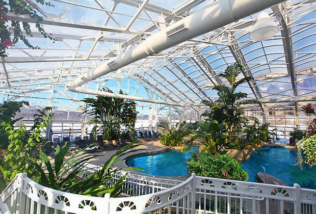 Indoor Water Parks and Pools for Philly Area Families: Crystal Springs Biosphere Pool
