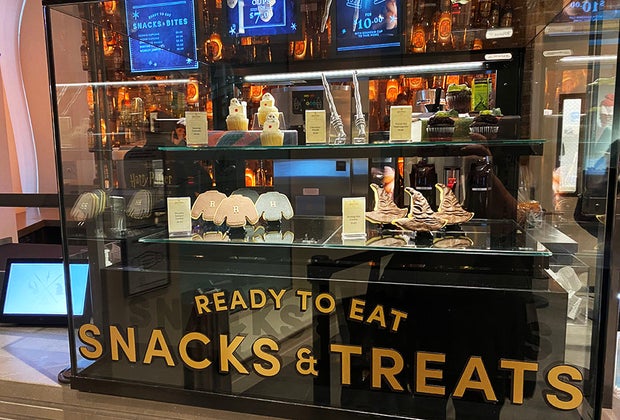 Desserts in a case at Harry Potter New York