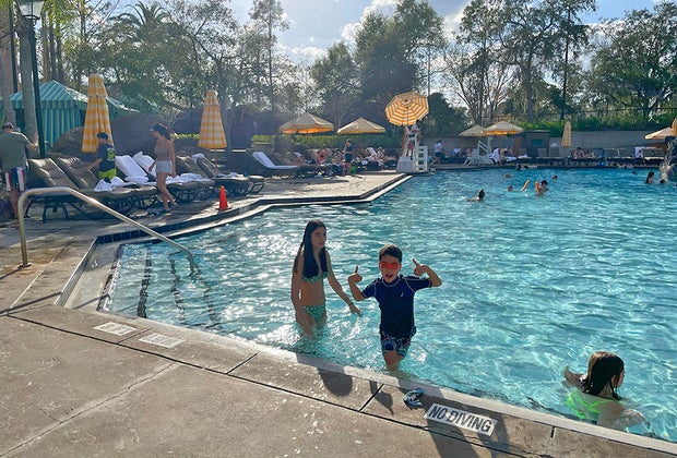 hotels at Universal Visiting Wizarding World of Harry Potter in Orlando: Tips For a Magical Experience Status message