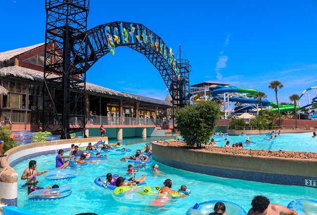 12 Pools with Lazy Rivers in Houston Schlitterbahn Waterpark Galveston