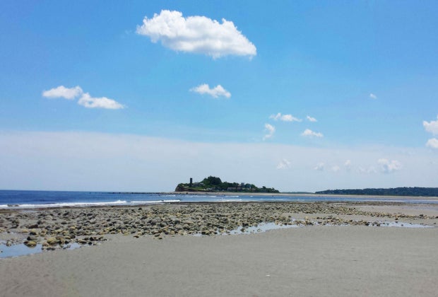 7 Hidden Gem Beaches for Families near Boston: Humarock Beach