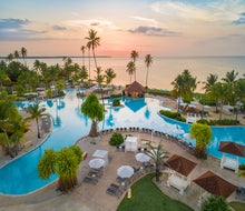 Pool or beach? That's the biggest decision you'll have to make at the Hyatt Regency Grand Reserve Puerto Rico. 