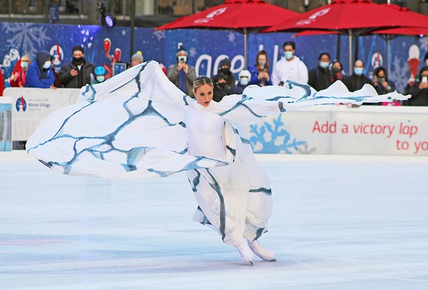Bryant Park Ice dance concert 25 Free Things To Do in NYC This Winter