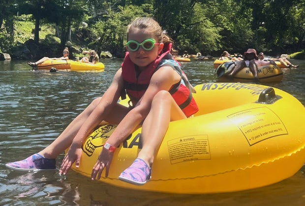 Great Smoke Mountains with kids: river tubing
