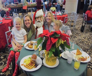 Have brunch with Santa at the Long Island Aquarium this holiday season. Photo by Jennifer Voit