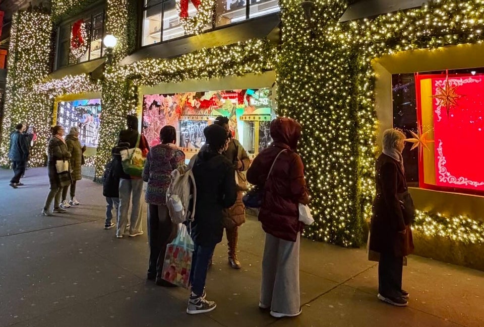 NYC's dazzlng department store windows glow on Christmas Day and make for an enchanting holiday walk. Photo by Jody Mercier