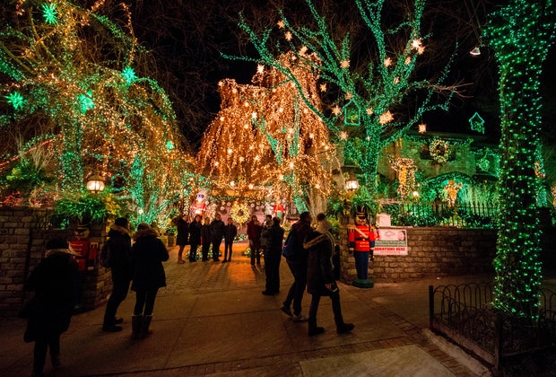 Winter break activities in NYC: Dyker Lights