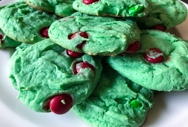 Best Christmas Cookie Recipes: Easy Cake Mix Cookies