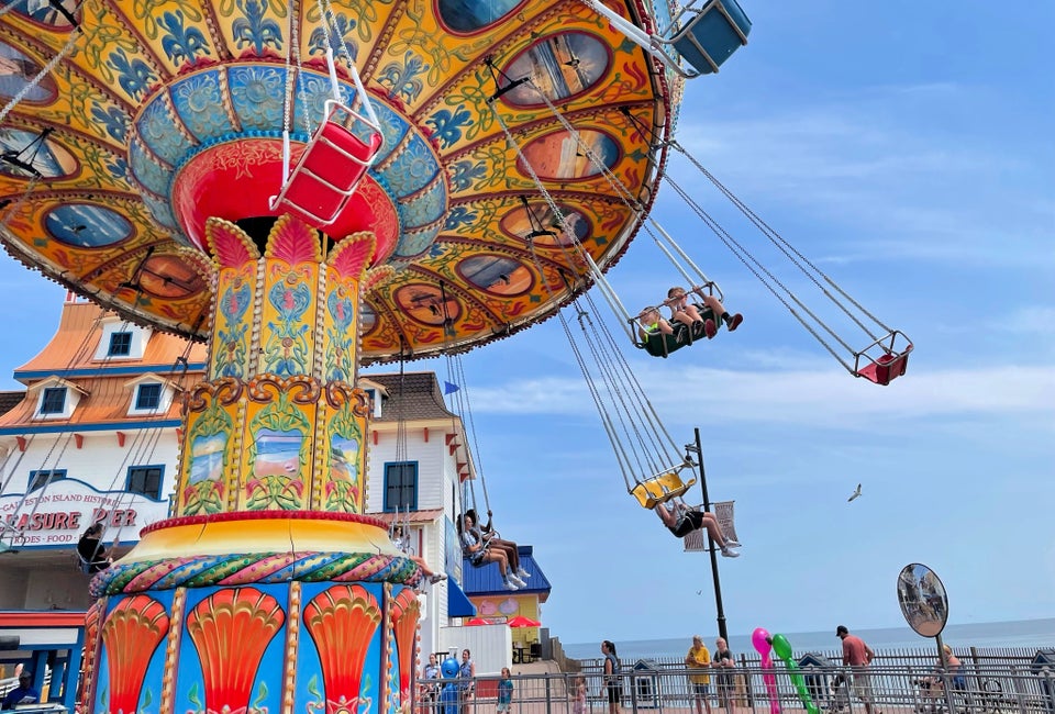 Pleasure Pier Gulf Glider