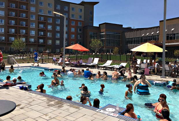 Cool hotel pools in New York: The Kartrite