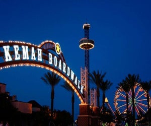 Enjoy free outdoor music at the Kemah Boardwalk. Photo courtesy the venue