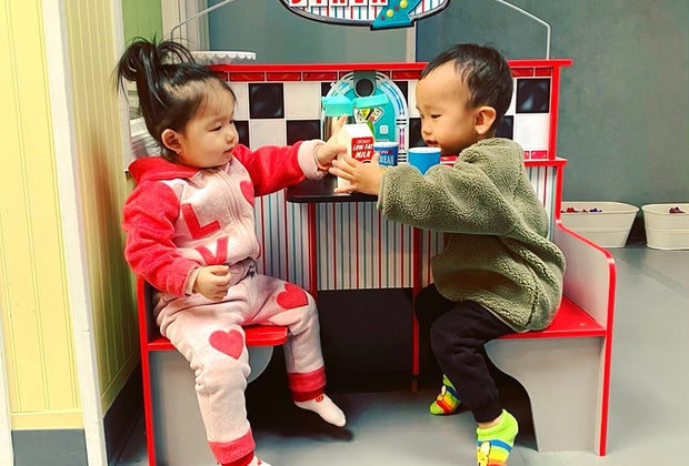 Indoor playgrounds in Queens: Kids Play World Kids