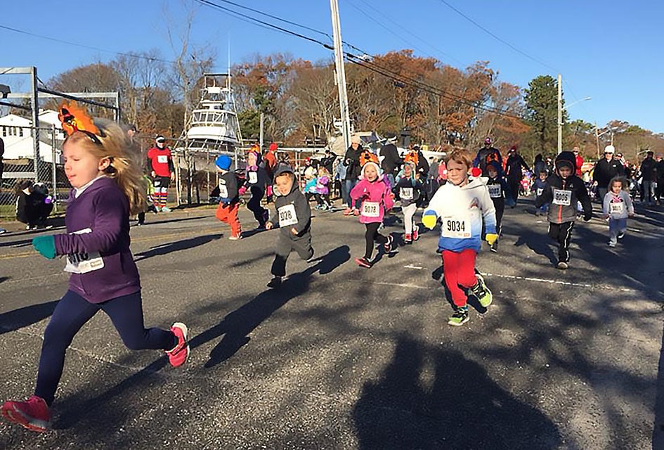 Get the whole family moving and support Smiles Change Lives in Blue Point. 